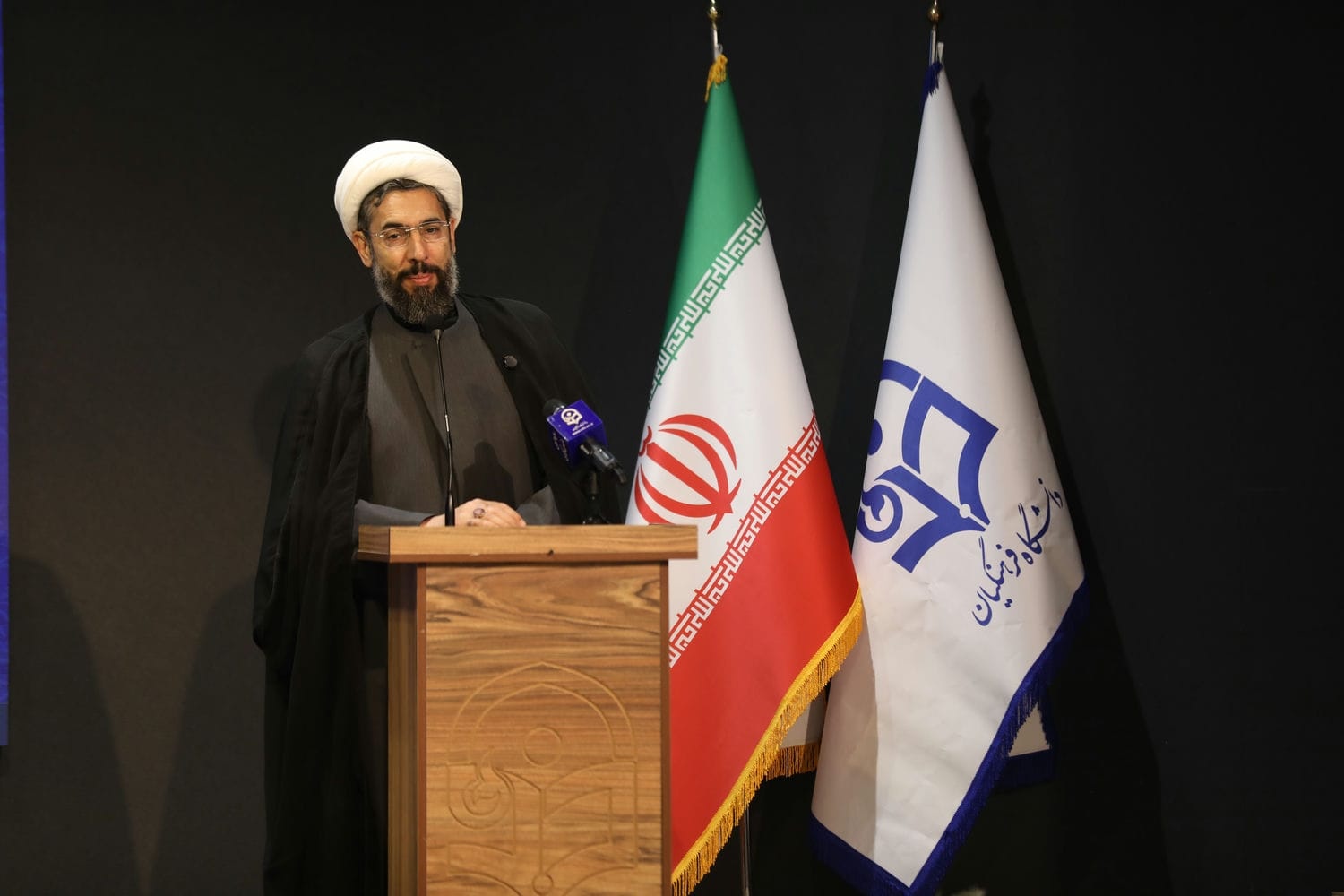 آیین تکریم و معارفه مسئول محترم نهاد نمایندگی مقام معظم رهبری در دانشگاه فرهنگیان