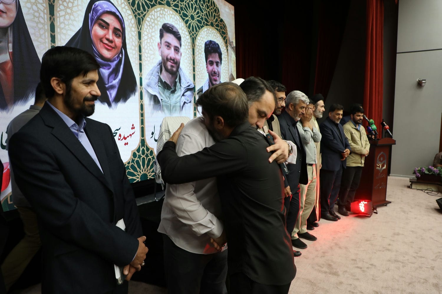 آیین گرامیداشت سالروز حضور ارزشمند رهبر شهید انقلاب در دانشگاه فرهنگیان